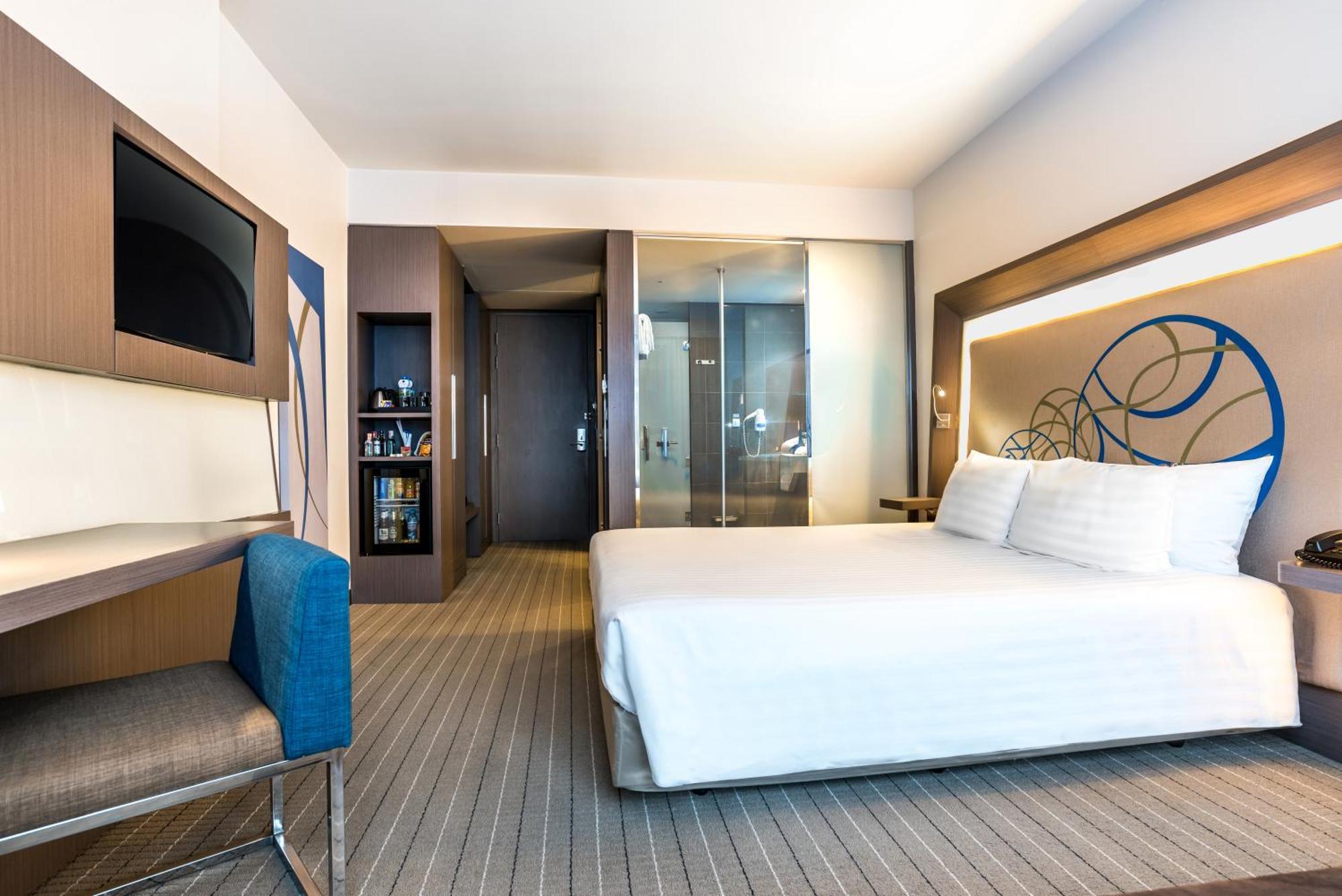 Four Points By Sheraton Ploenchit Sukhumvit , Phloen Chit Station Hotel