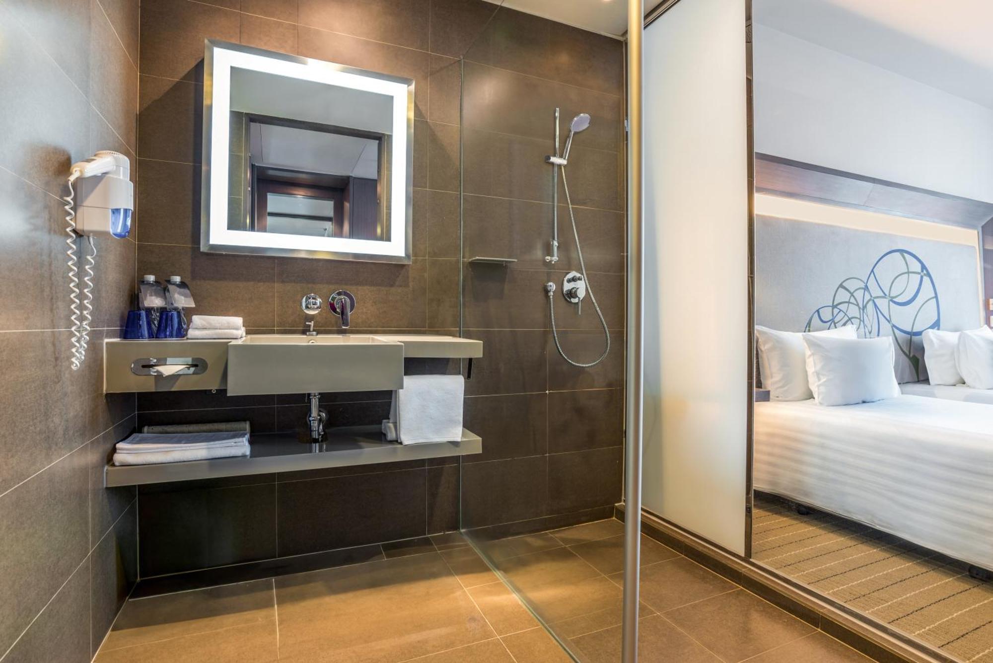 โนโวเทล เพลินจิต สุขมวิท กรุงเทพ - Sha Extra โรงแรม 4*